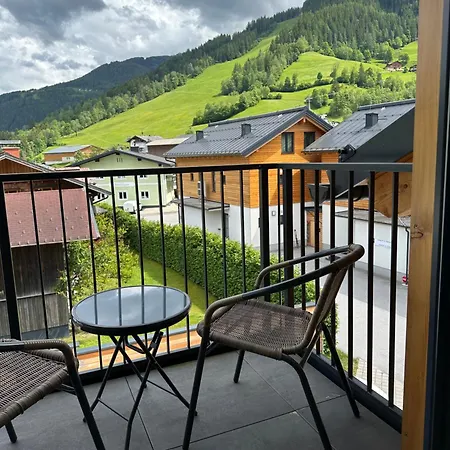 Appartamento By Reiteralm -ski In Out