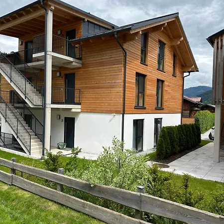 By Reiteralm -ski In Out * Schladming