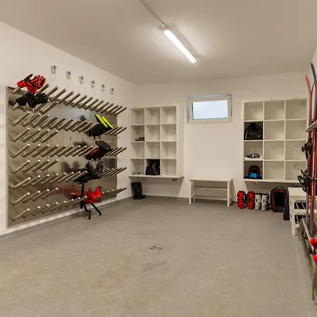 Lägenhet By Reiteralm -ski In Out Schladming