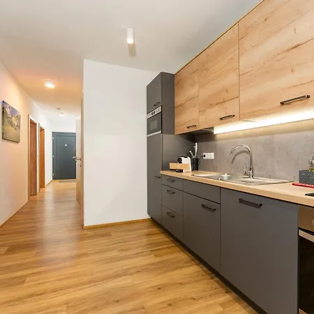 By Reiteralm -ski In Out Lägenhet Schladming