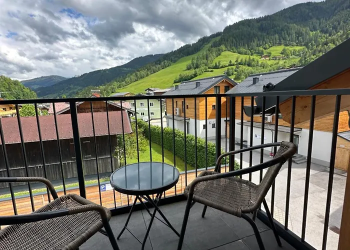 By Reiteralm -ski In Out 公寓 *