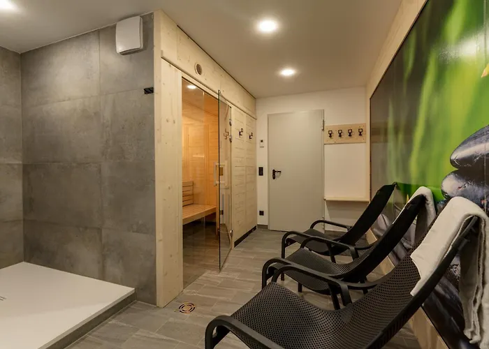 By Reiteralm -ski In Out Apartment *