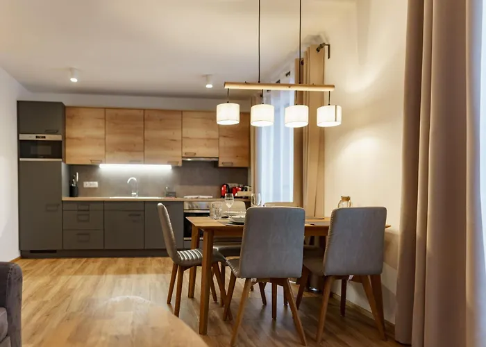 By Reiteralm -ski In Out